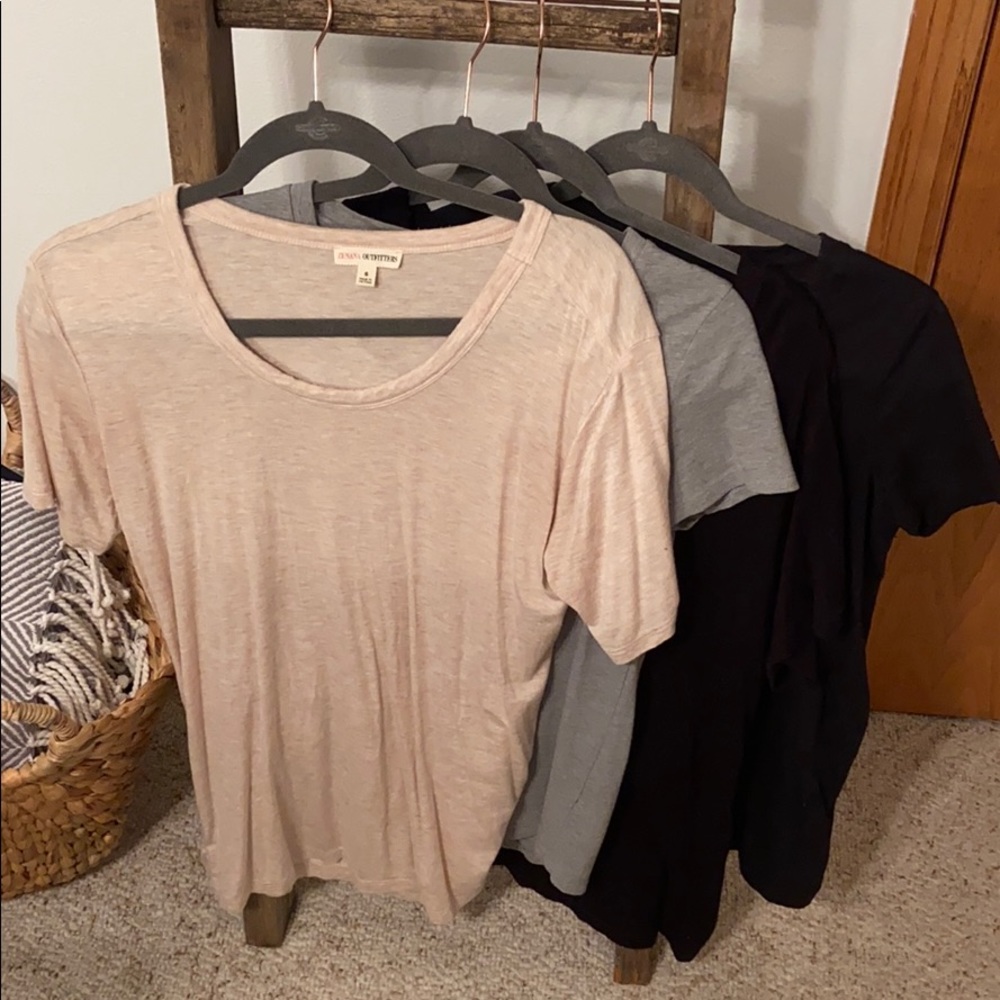 UPDATED POST: must-have basic tees - Picture 3 of 8